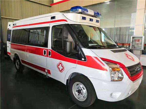 定边县福特V362救护车